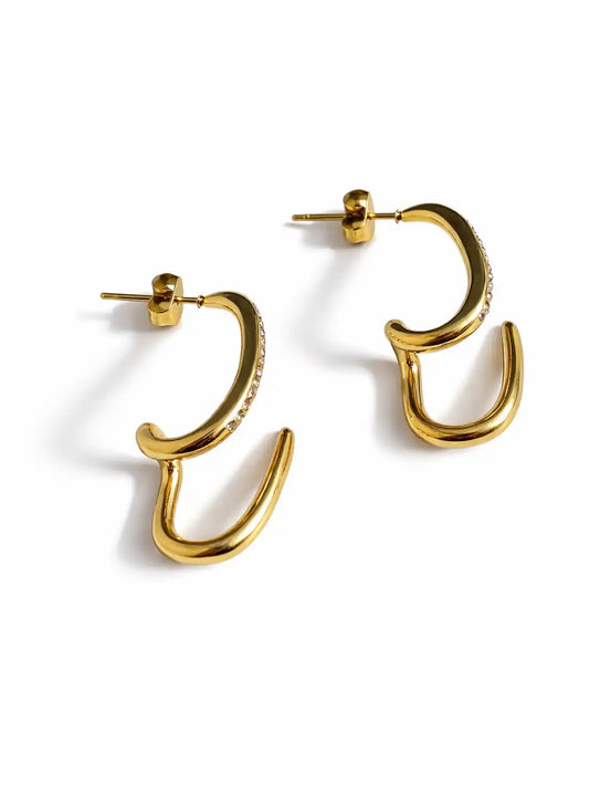 Clofa Xo Earring