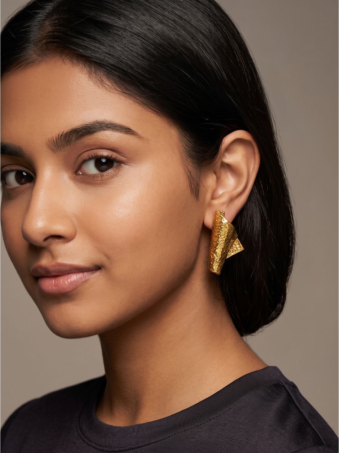 Lumini Cox Earring Naveen (Sadar market)