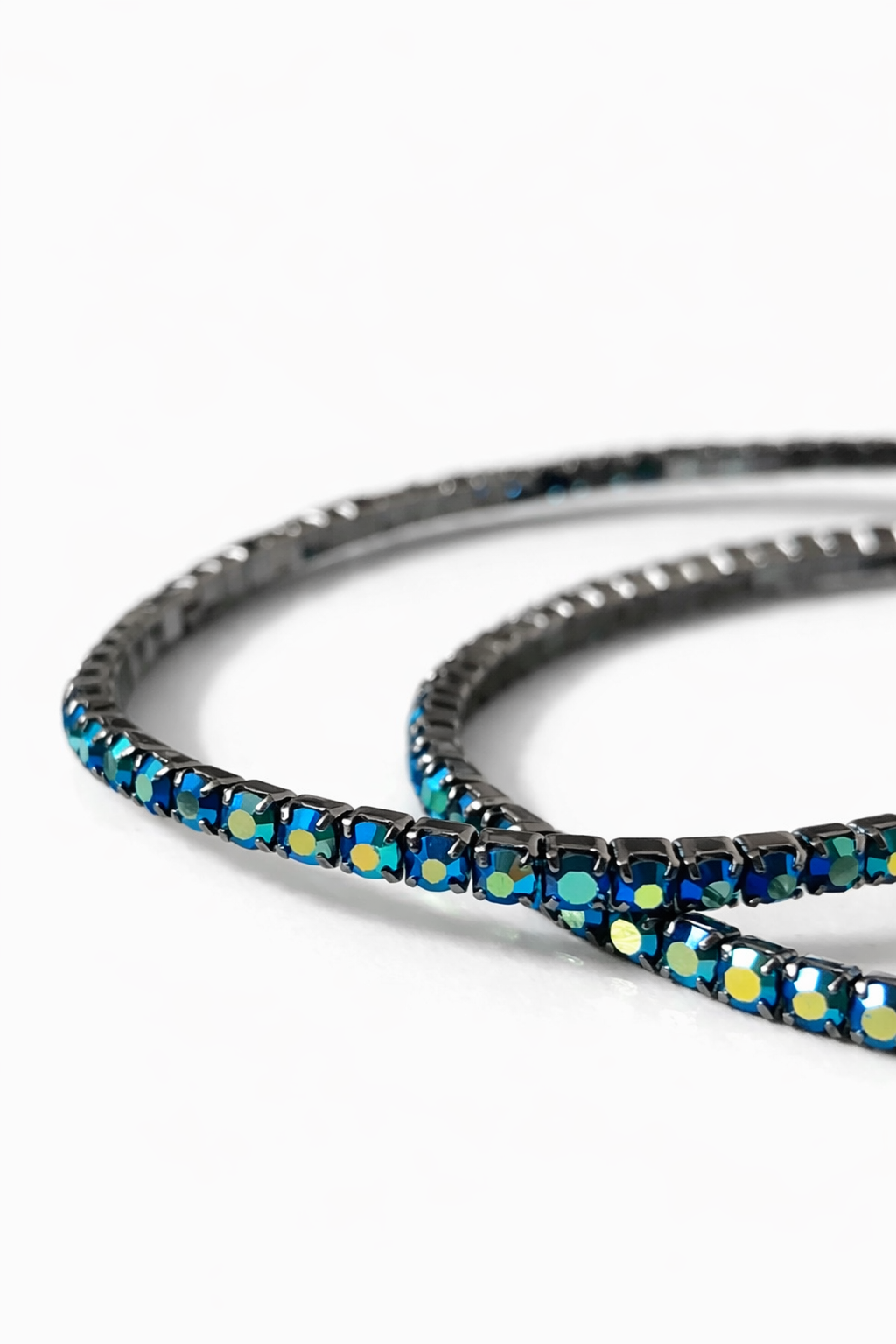 Ona Jwelix Bluish Exo Bracelet close up cool blue bead bracelet artificial jewellery India