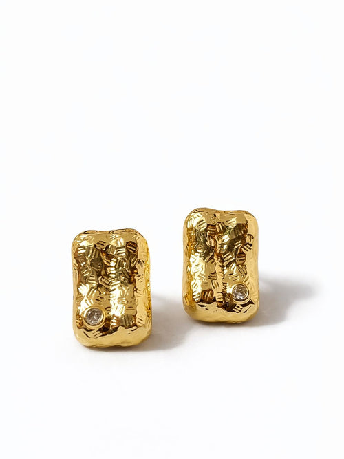 Bone Gem Stud Naveen (Sadar market)