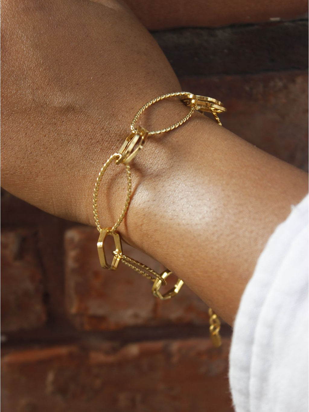 Meros Bracelet Naveen (Sadar market)