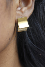 Ona Jwelix Shed Hawk Stud gold hawk silhouette stud earring for women