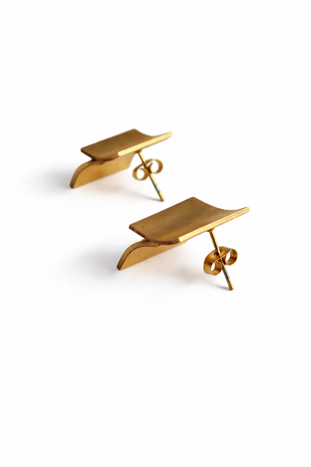Ona Jwelix Shed Hawk Stud gold hawk silhouette stud earring for women
