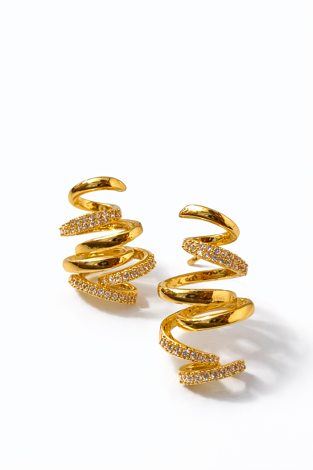 Ona Jwelix Spiral Xo Earring gold spiral XO motif earring for girls