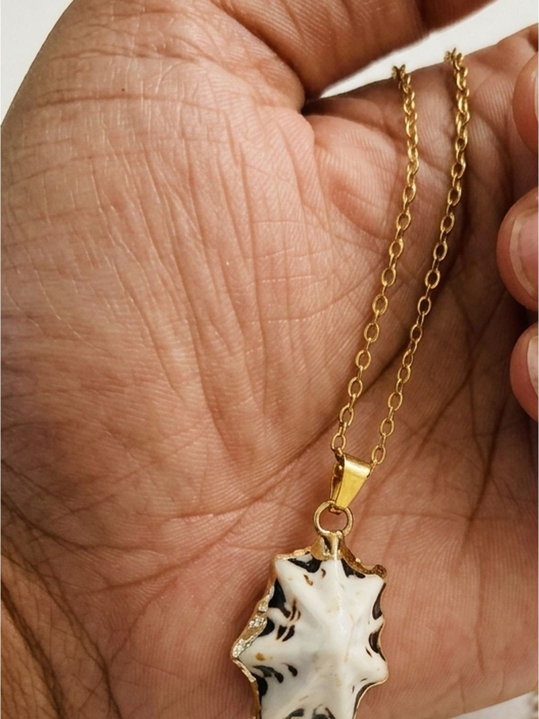 Temo Shell Necklace Naveen (Sadar market)